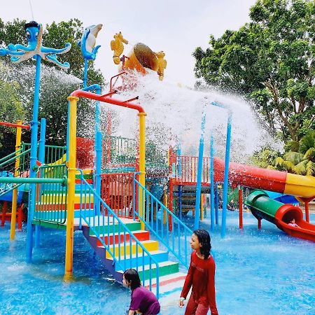 Melaka Top Largest Waterpark Resort - By Youbnb Homestay Melaka Exterior foto